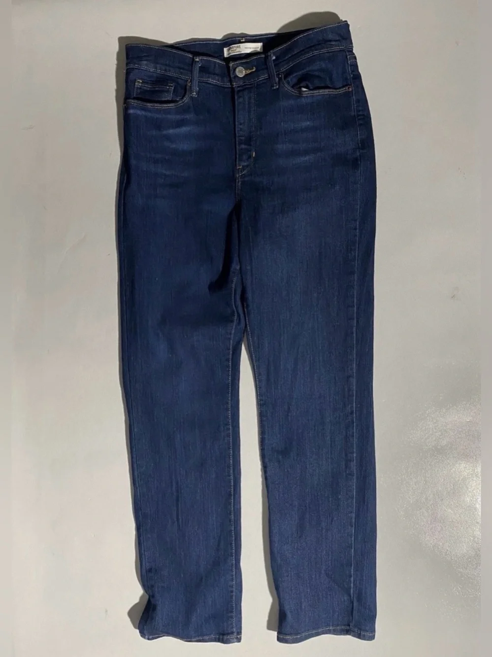 GOOD Size 28 x 30 Mens Levi Strauss Signature Jeans HighRise Straight Cotton Bld